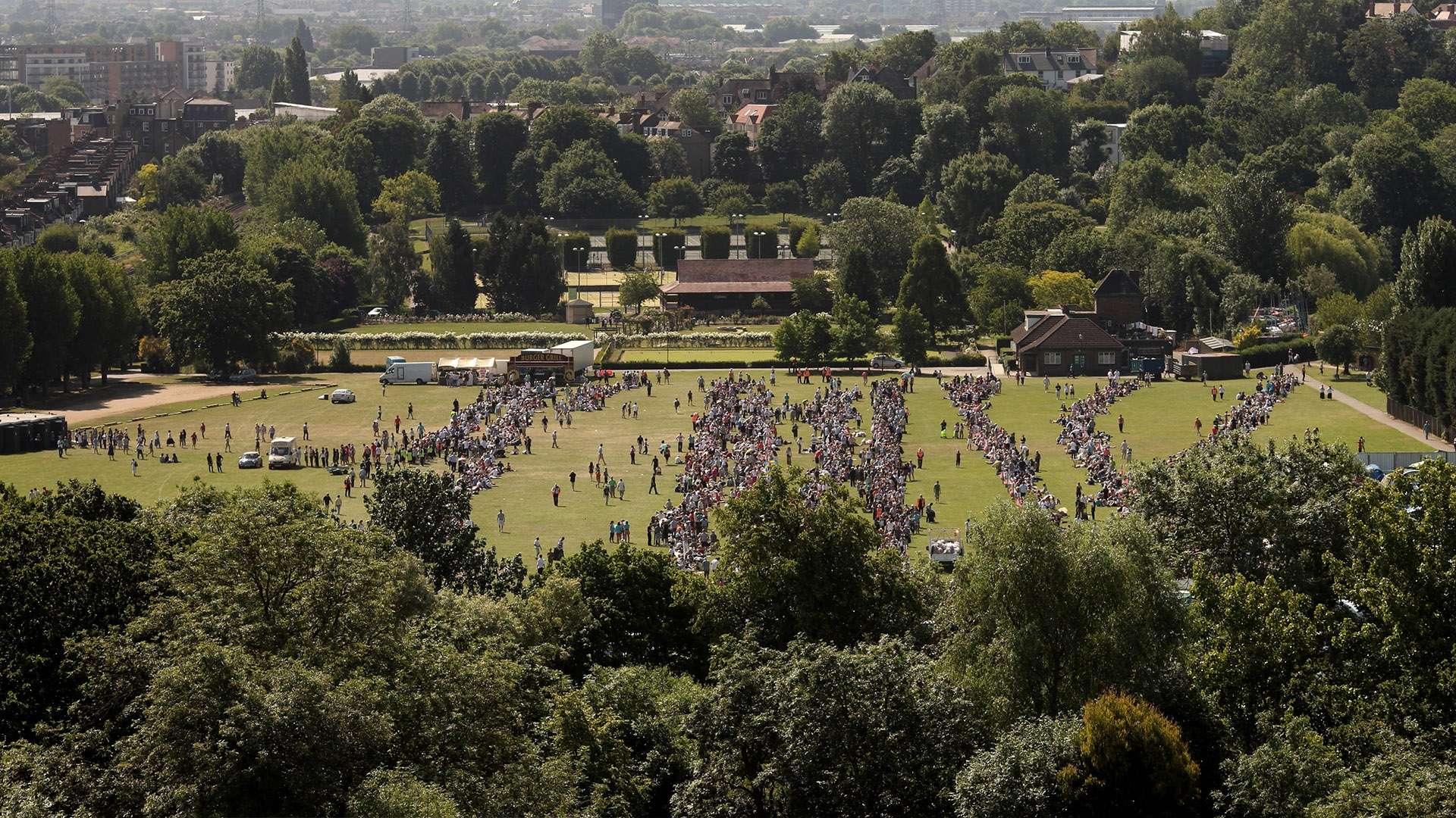 曼俱乐部与 曼俱乐部与